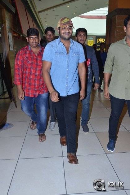 Luckkunnodu-Movie-Team-at-Forum-Sujana-Mall